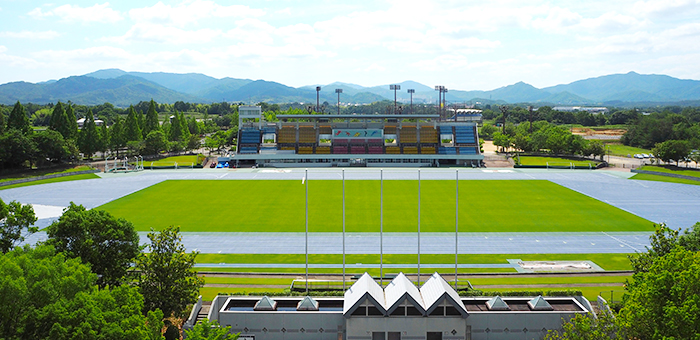 東広島運動公園陸上競技場